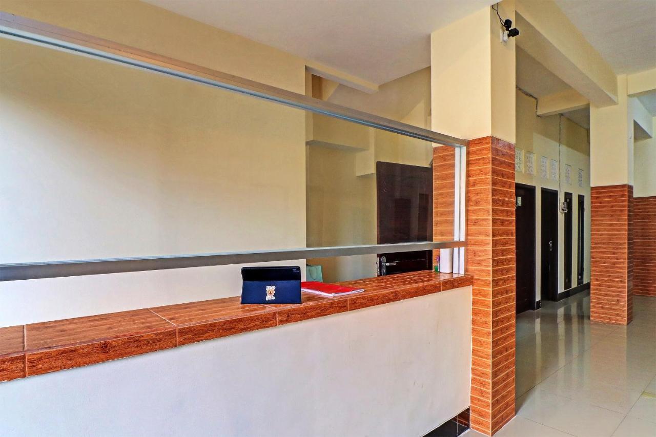 Oyo 91864 Holistic Stay Jimbaran Exterior photo